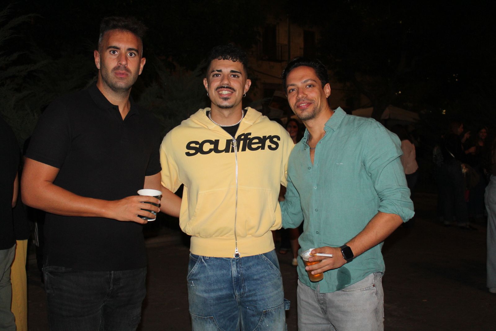 Los salmantinos vuelven a salir de casetas para celebrar las fiestas: ¡búscate entre las imágenes de este miércoles por la noche!