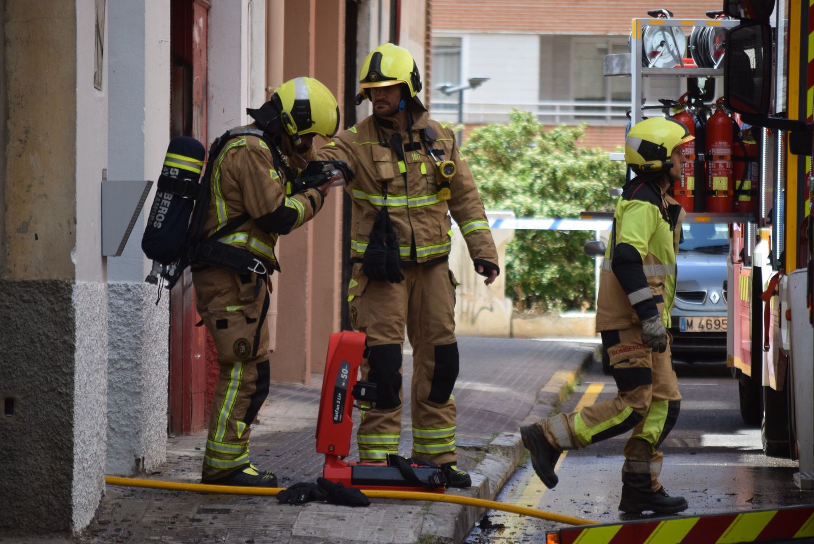 incendio-en-una-vivienda-de-la-calle-clavel-5