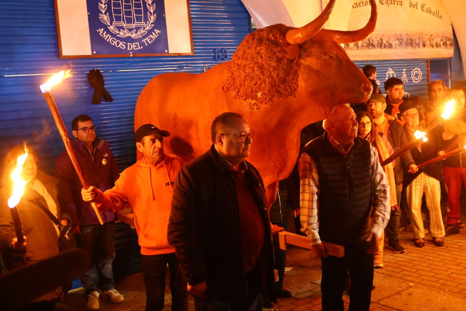 Pasacalles de cenizos en el Carnaval del Toro de Ciudad Rodrigo 2026