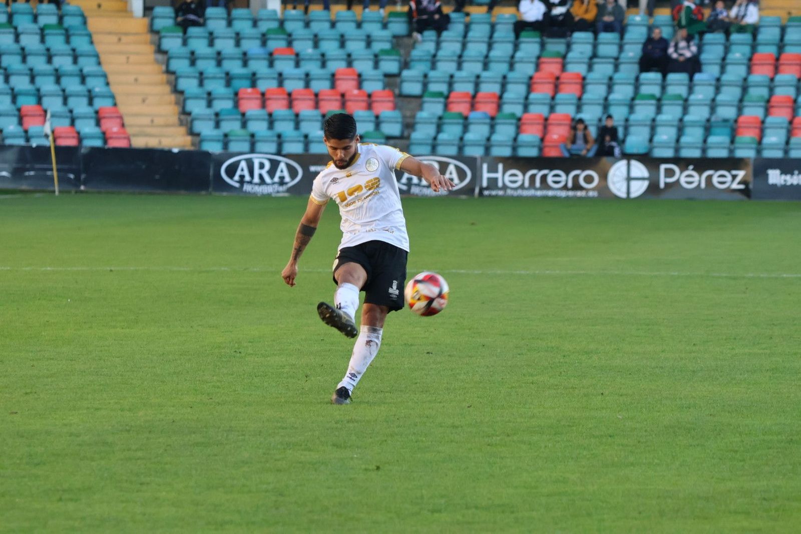 20231119170727-img-1677