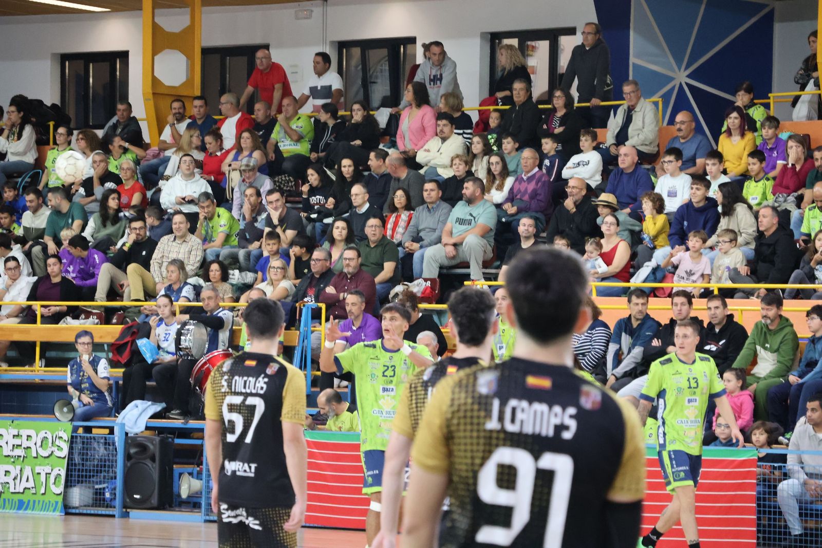 GALERÍA | El BM Zamora recibe en casa al Ciudad de Salamanca en un duelo muy ajustado