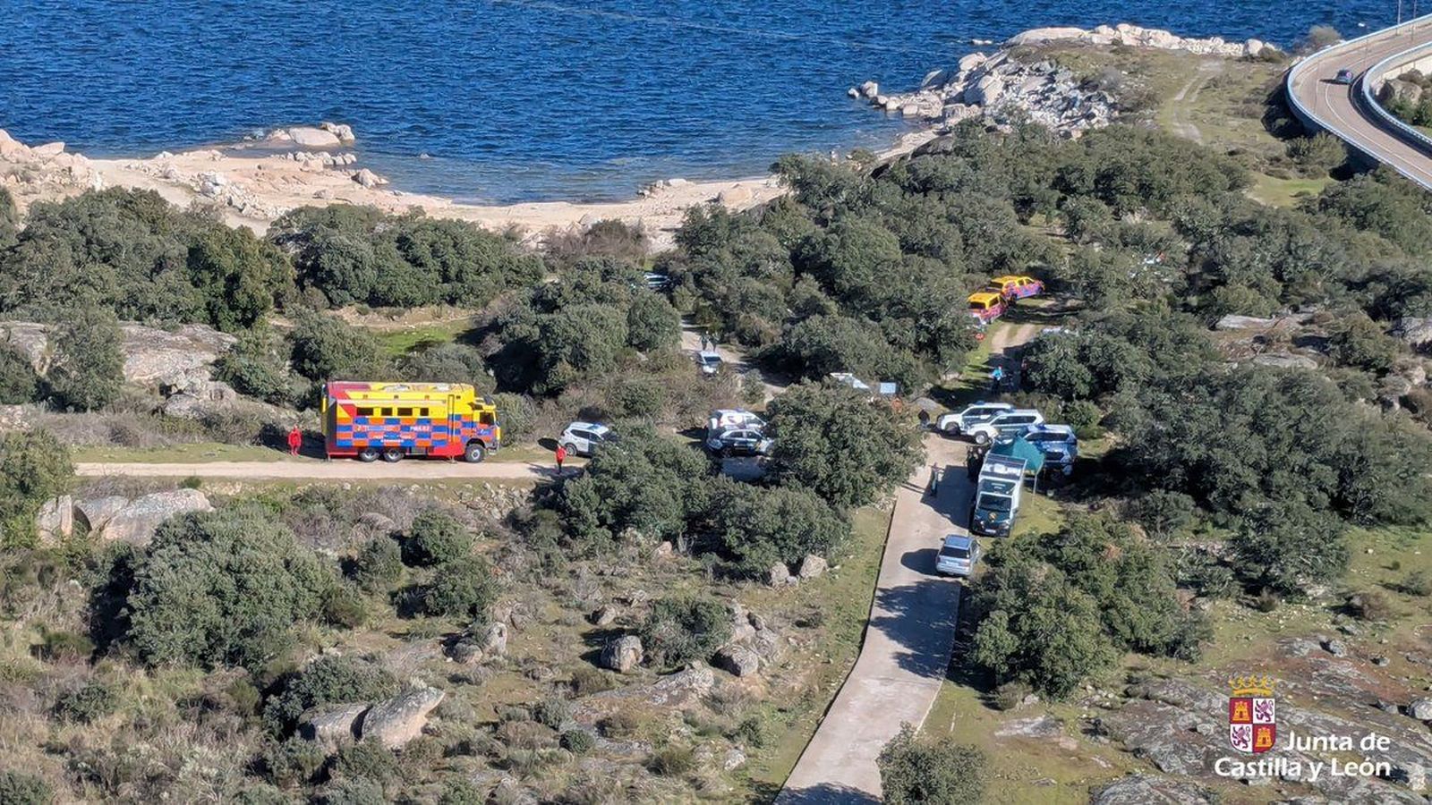 Operativo en la Presa de La Almedra para encontrar a un hombre desaparecido en Zamora. Foto @112cyl