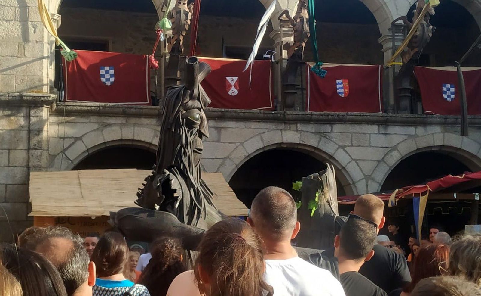mercado-medieval-de-puebla-de-sanabria-2022-11