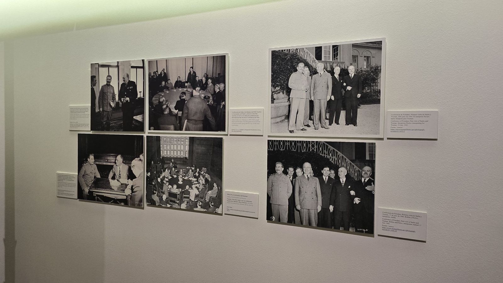 Inauguración de la exposición ‘Intérpretes de lenguas en torno a 1945. Ecos de la historia’