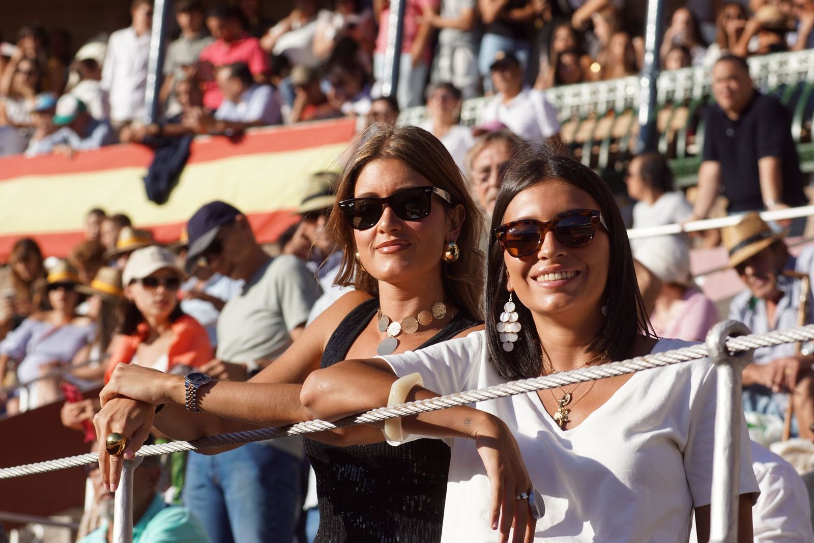 Así han vivido los salmantinos el primer festejo de la feria taurina 2025: imágenes del ambiente en los tendidos y en el patio de cuadrillas