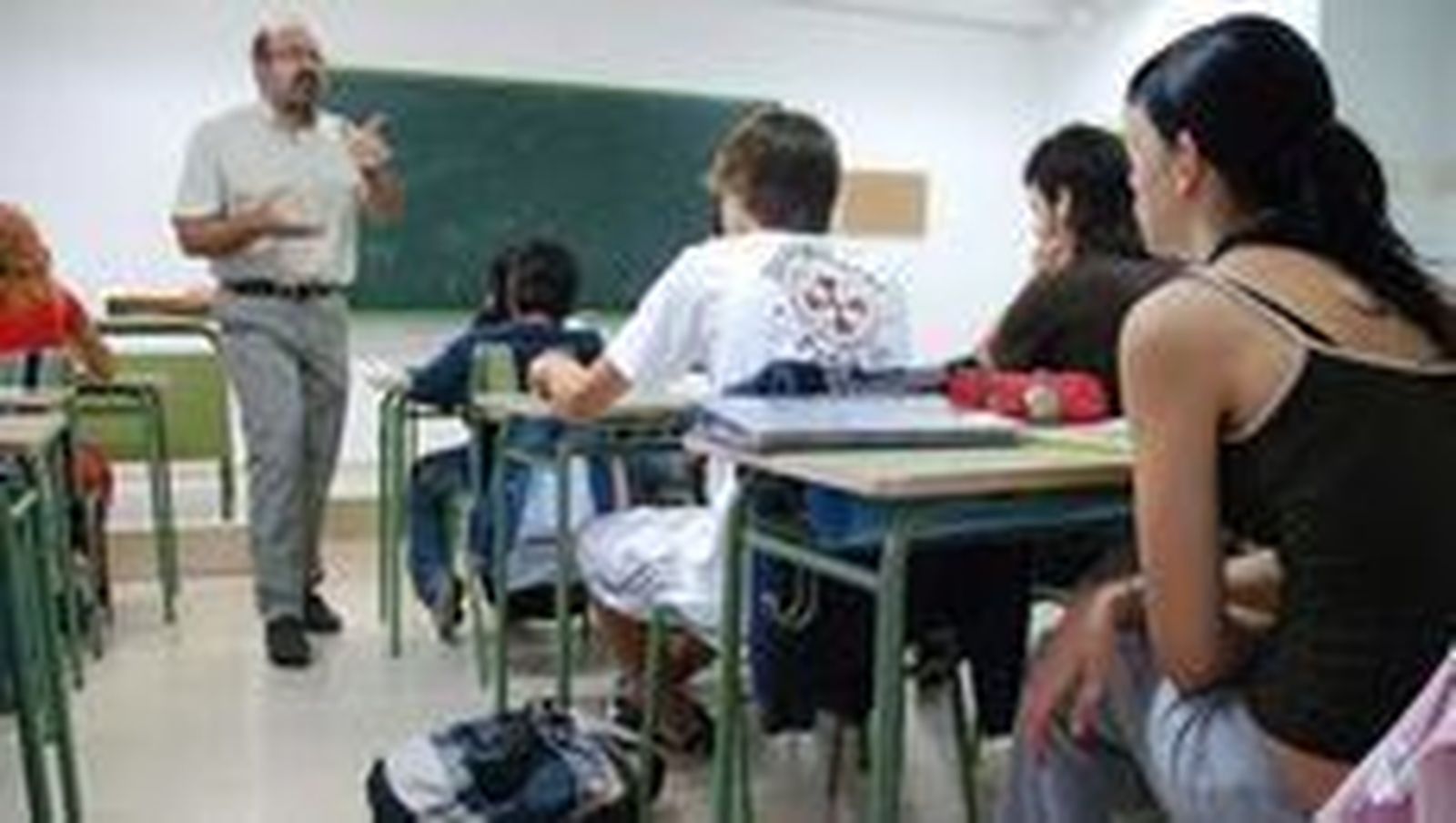 Los docentes de Secundaria exigen transparencia en las sustituciones del profesorado
