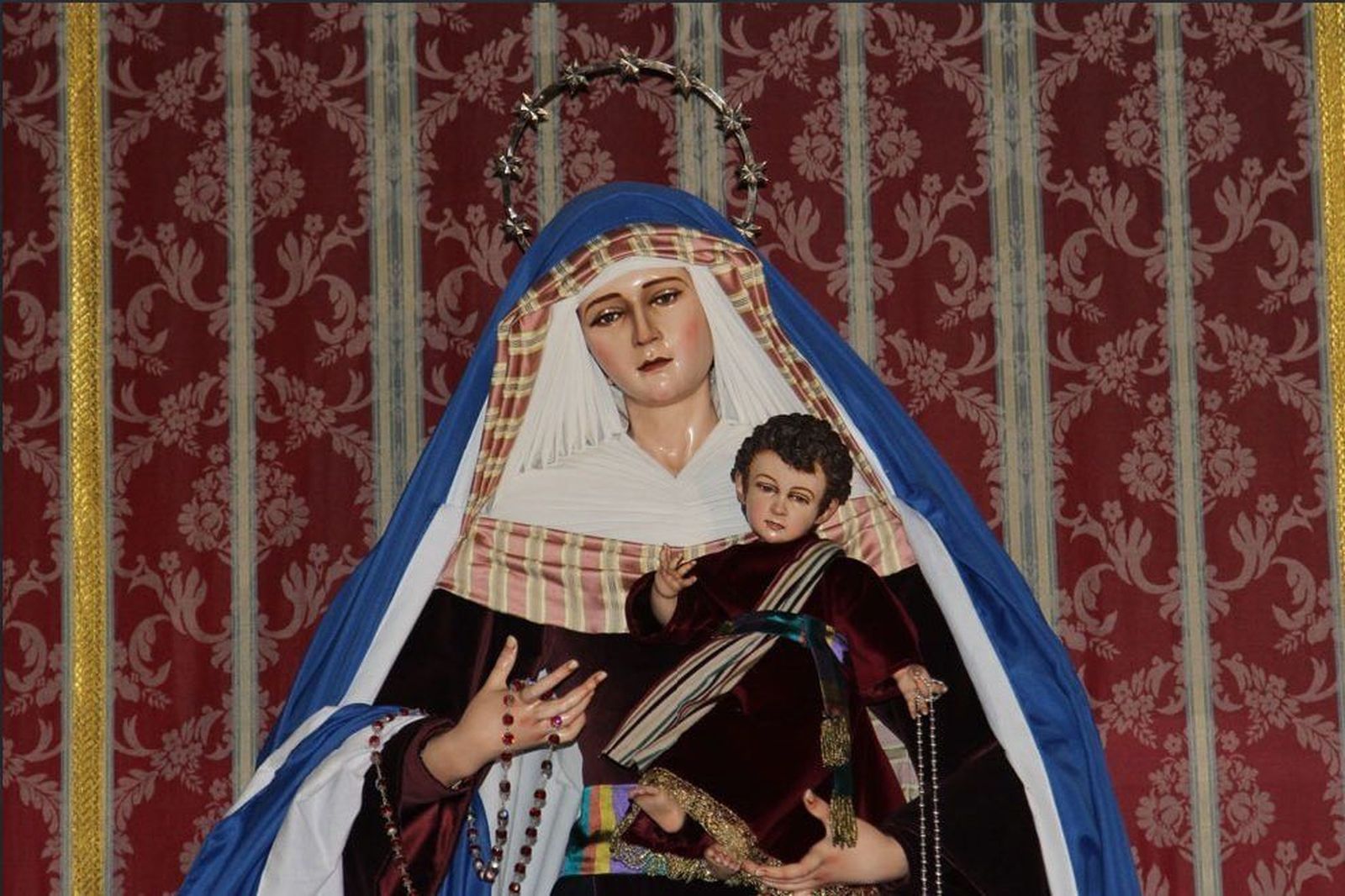 La archicofradía Nuestra Señora del Rosario celebra su fiesta tradicional