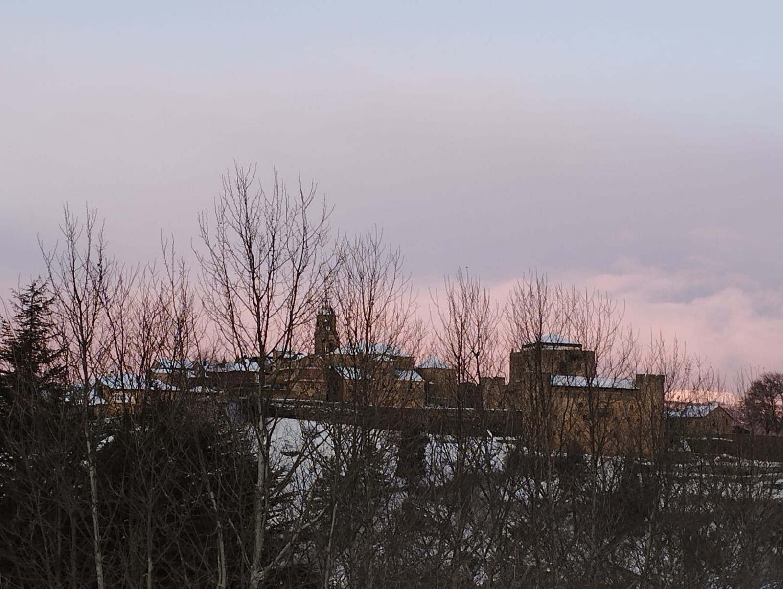 la-nieve-cubre-puebla-de-sanabria-12