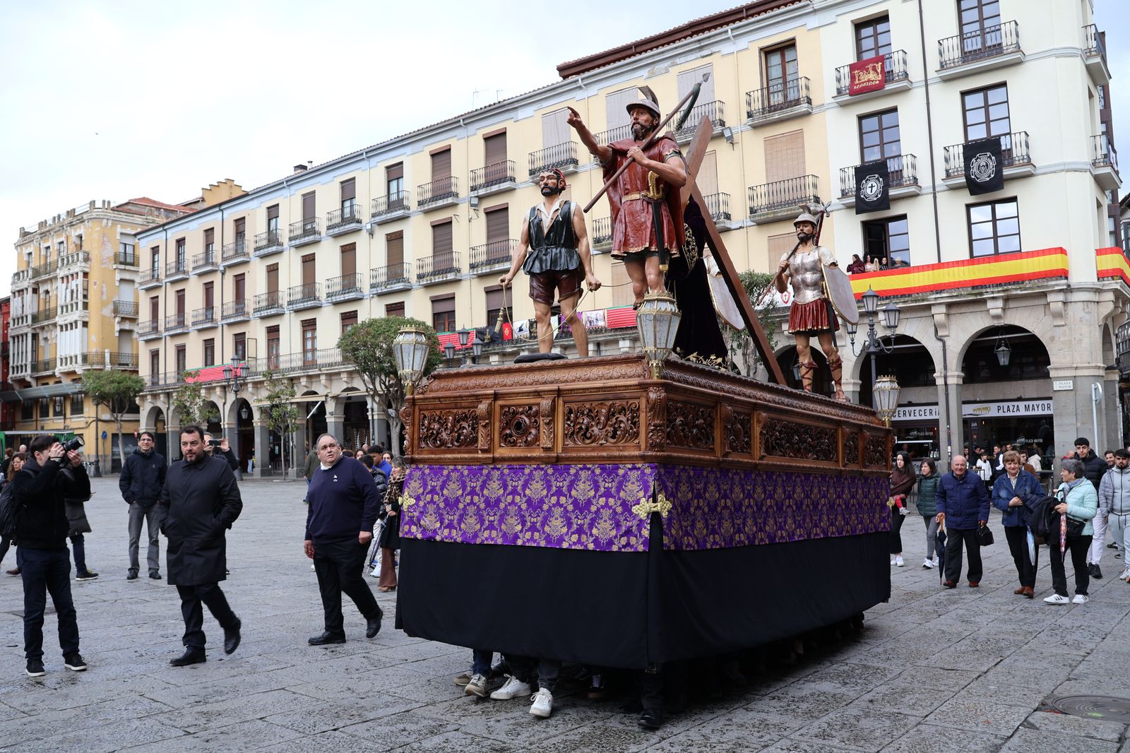 Traslado del 'Cinco de Copas' a San Juan. Foto: V.M.