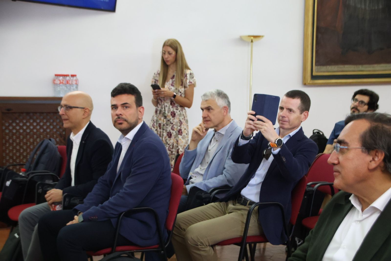 El rector de la Universidad de Salamanca inaugura la jornada ‘Entornos para innovar’ de la Fundación I+E