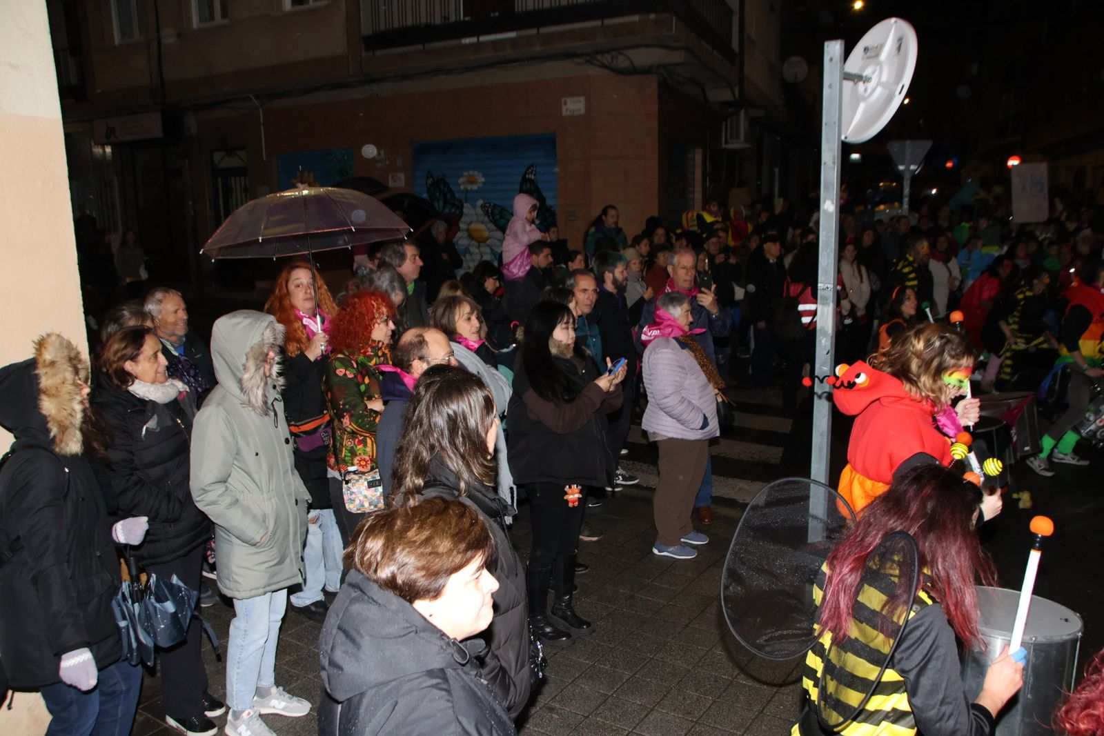 Desfile de disfraces con pasacalles a cargo de Blocco Charr