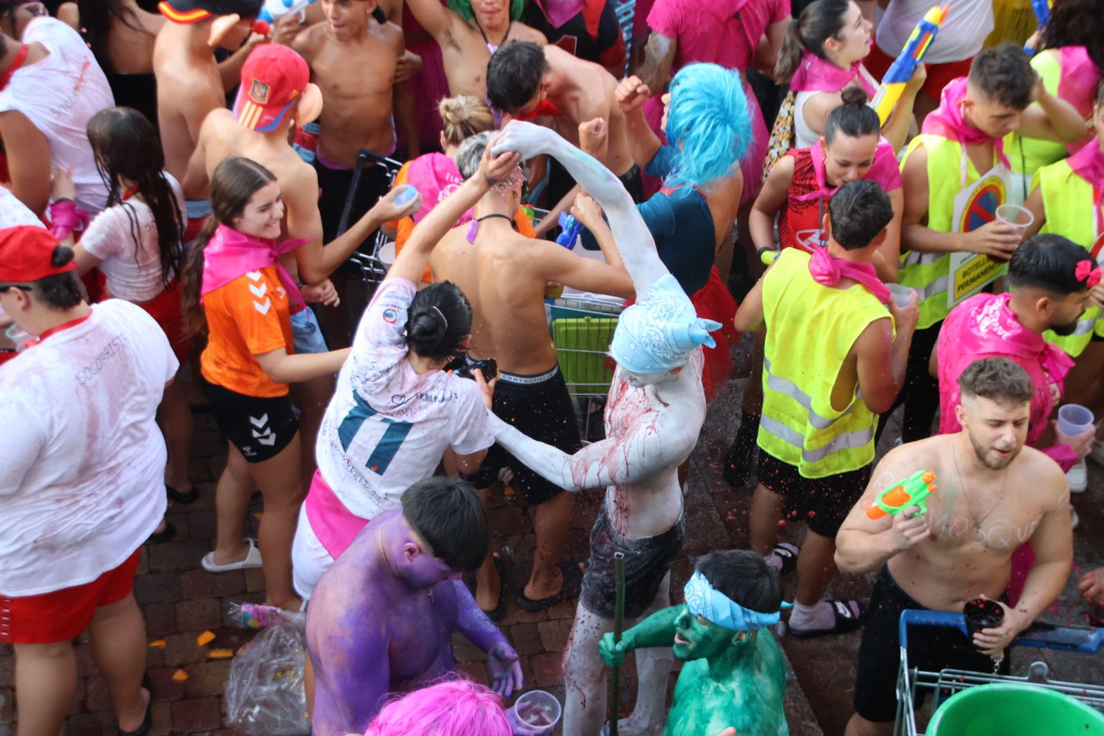 Chupinazo en Carbajosa con batucad