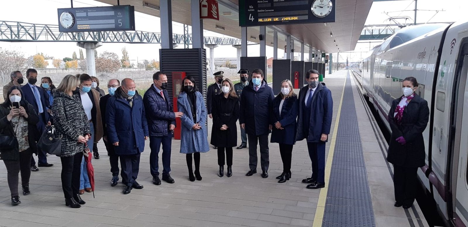 Distintas personalidades en la inauguración del nuevo tramo AVE entre Madrid-Orense