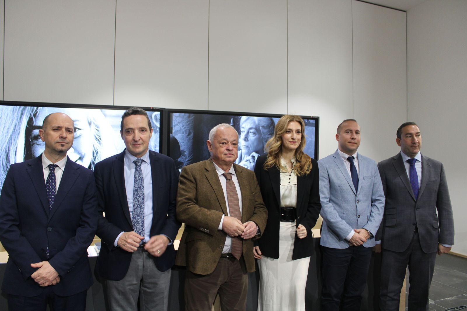 presentacion-de-las-actividades-del-centenario-del-nacimiento-de-la-escritora-carmen-martin-gaite-17