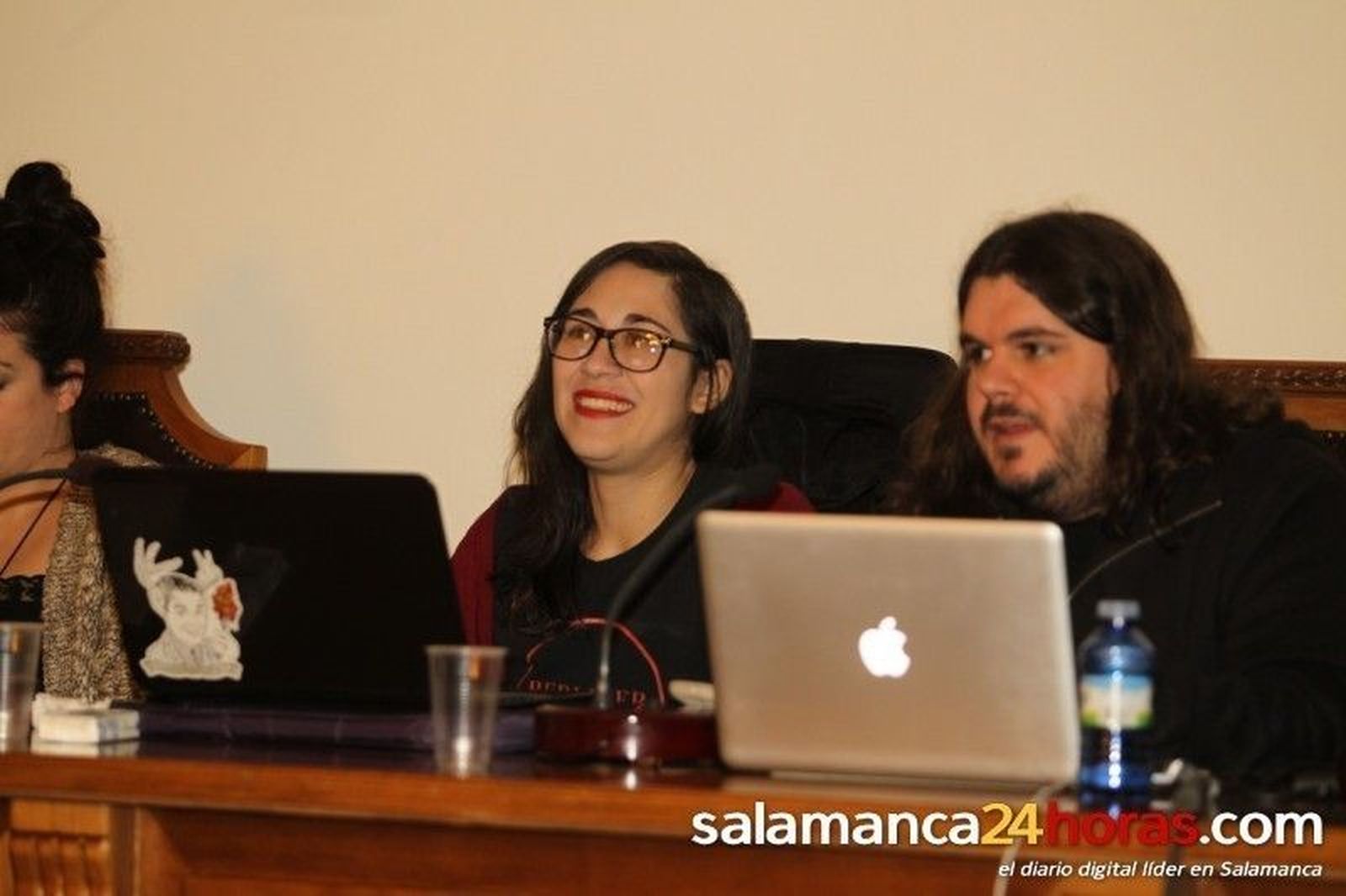 Debate sobre teatro