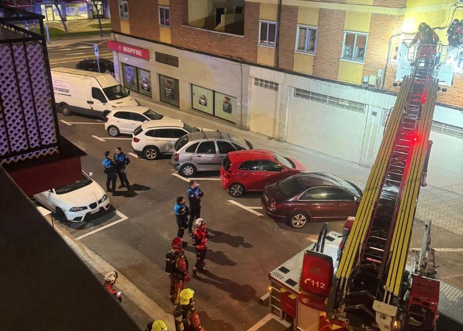 Una falsa alarma desplaza a los bomberos de Salamamca y a la Policía Local en la calle Los Olmos
