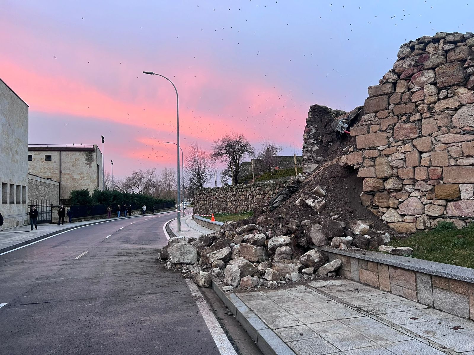 Caída de parte de la muralla en la Vaguada de la Palma