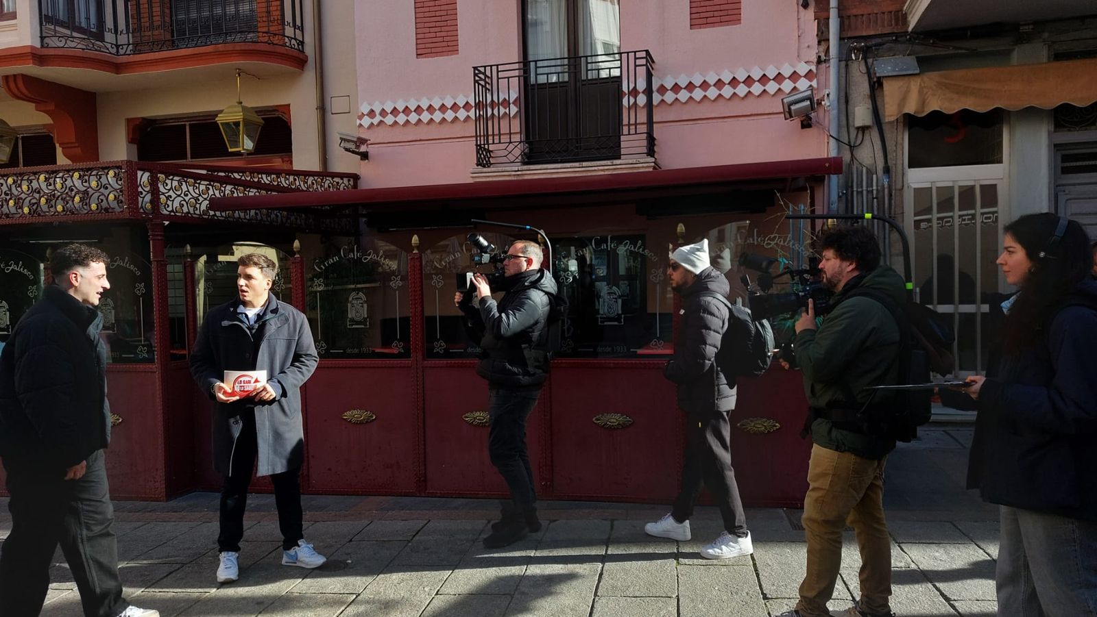 Xuso Jones grabando el programa 'Lo sabe, no lo sabe' en Zamora este miércoles