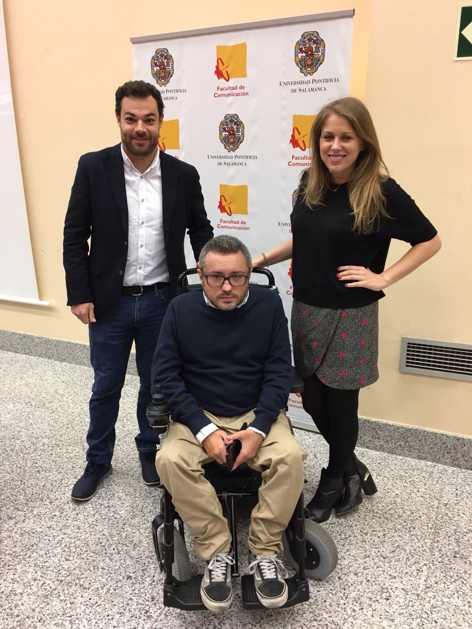 Edu Pidal, a la izquierda, en una visita a la UPSA | Foto: UPSA