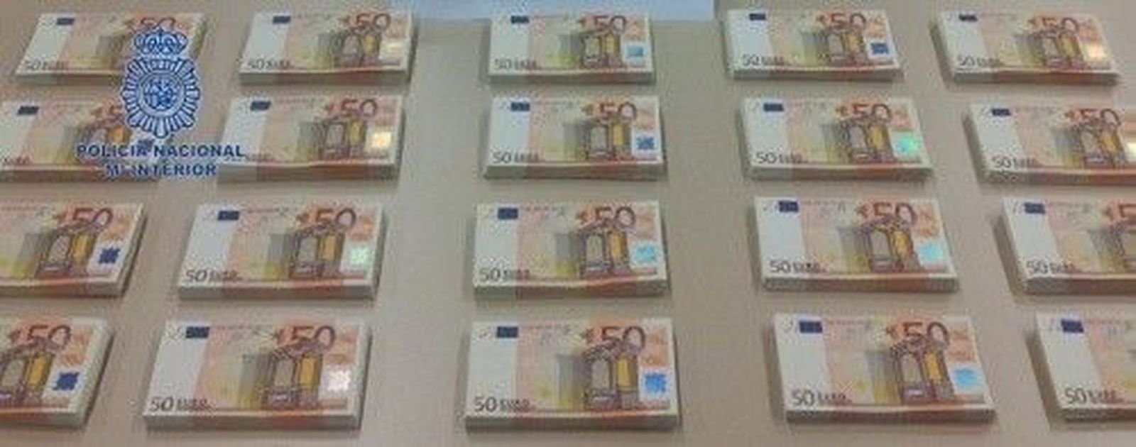 Dos grupos criminales introducen más de 350.000 euros en billetes de 50 falsos