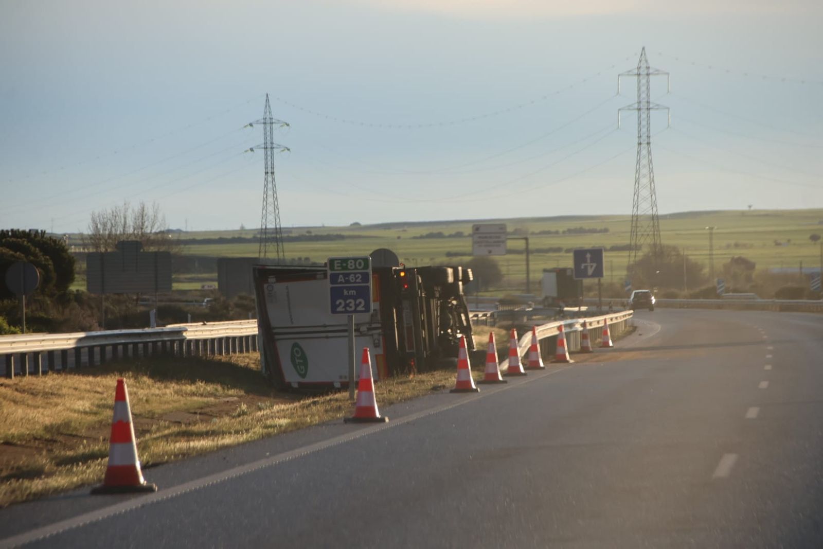 whatsapp-image-2025-04-04-at-08-39-10-1