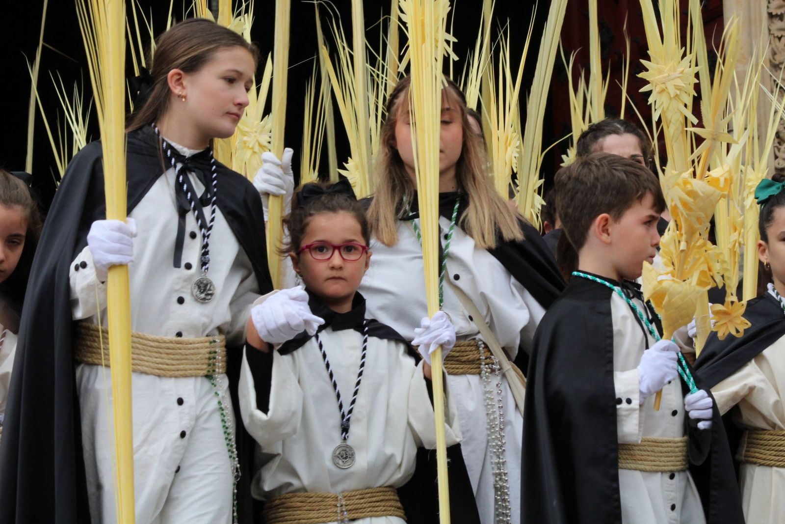 procesion-de-la-borriquilla-en-salamanca-domingo-de-ramos-13-de-abril-de-2025-fotos-belen-hurtado-7