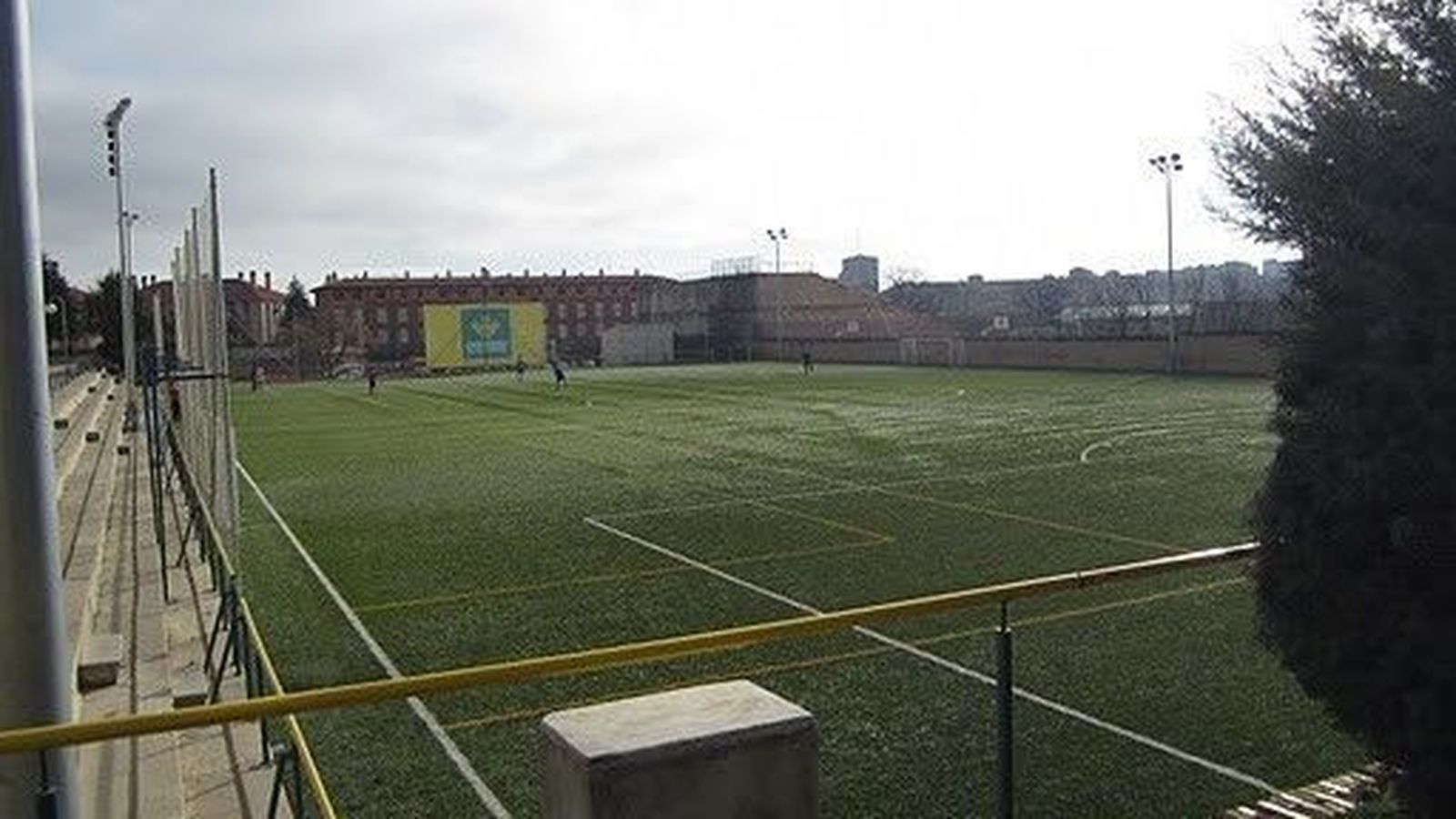 El padre de un alevín de Pizarrales agrede al entrenador en plena calle