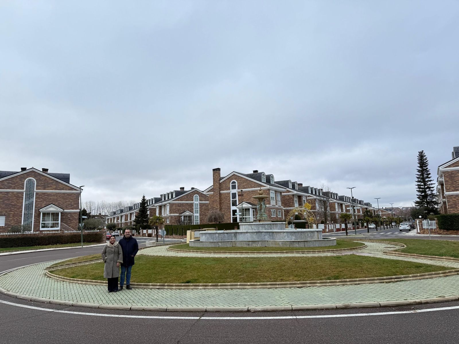 Imagen el alcalde, David Mingo, y la concejala Silvia González.