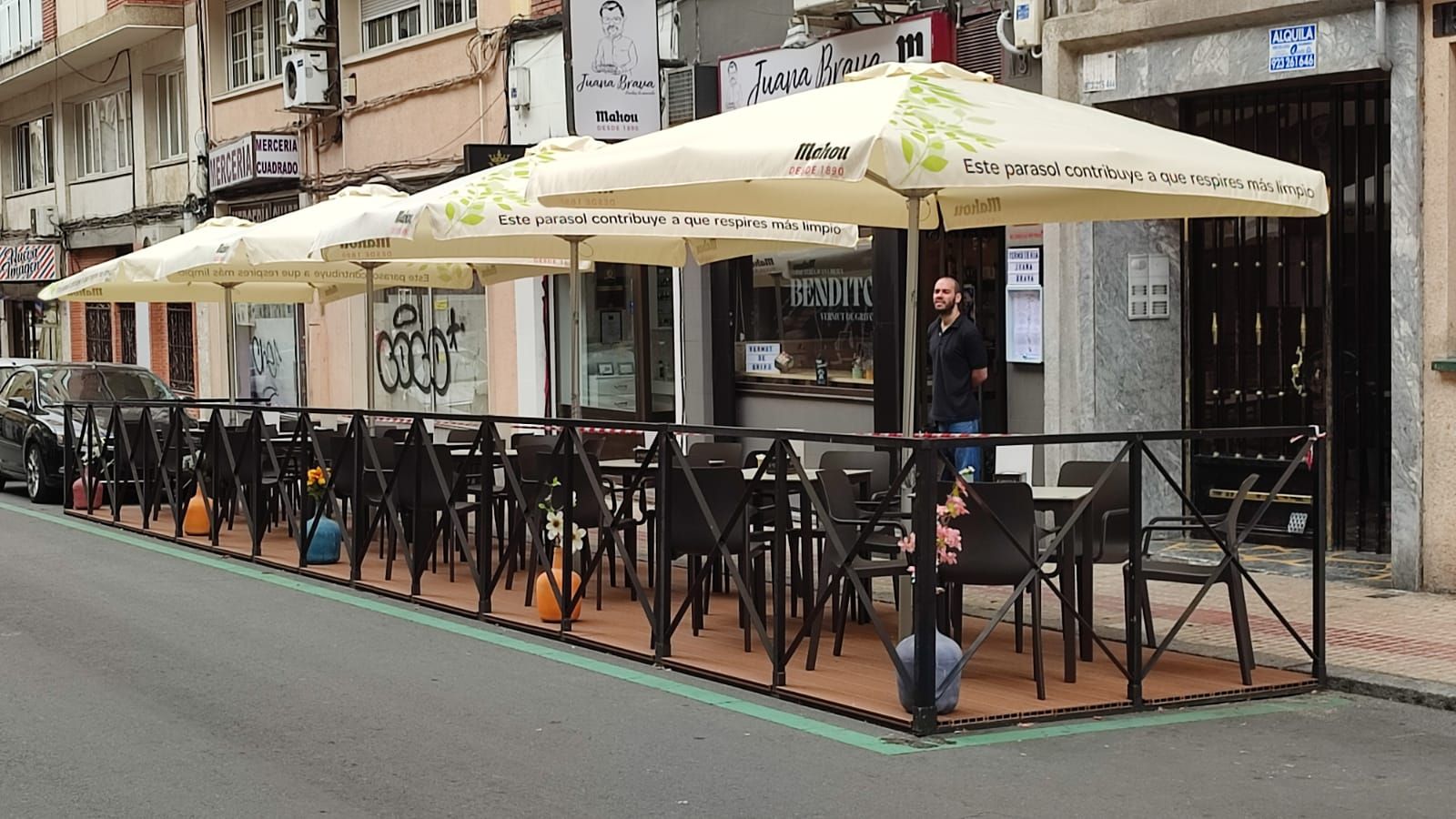 Inauguración de la Zona de interés gastronómica en Van Dyck. Terrazas, bares (1)