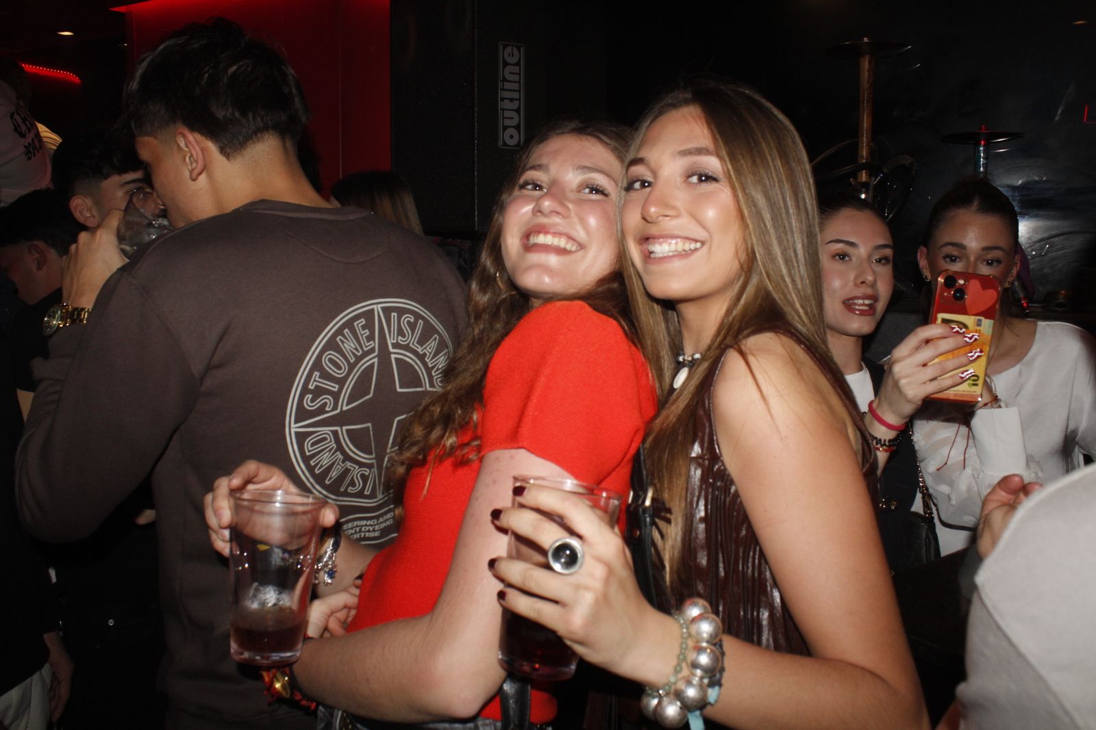 Salamanca de noche, sábado 4 de abril