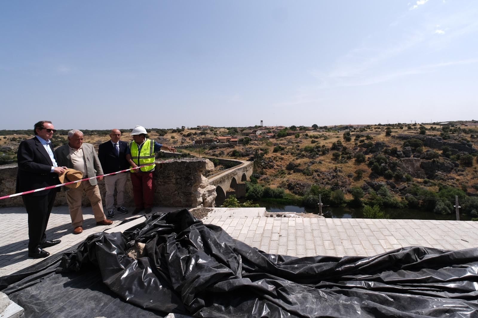 Visita a las obras del recinto amurallado de Ledesma