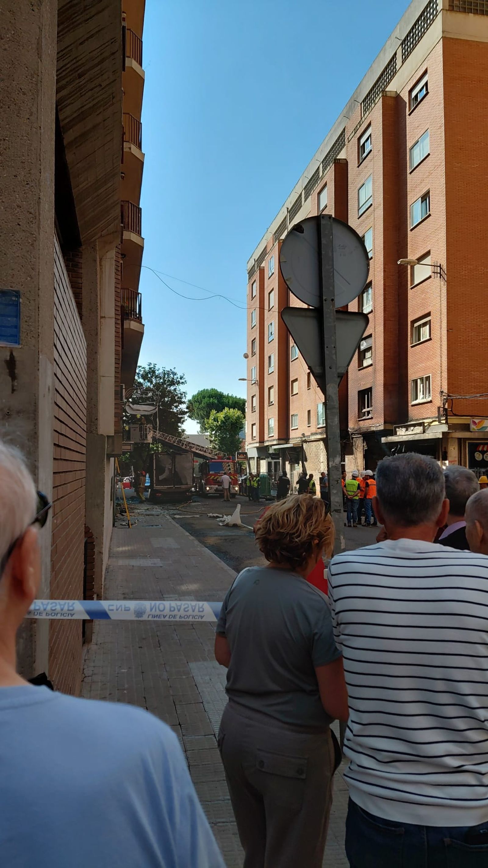 GALERÍA | Así ha sido y se ha vivido la explosión de gas en Zamora