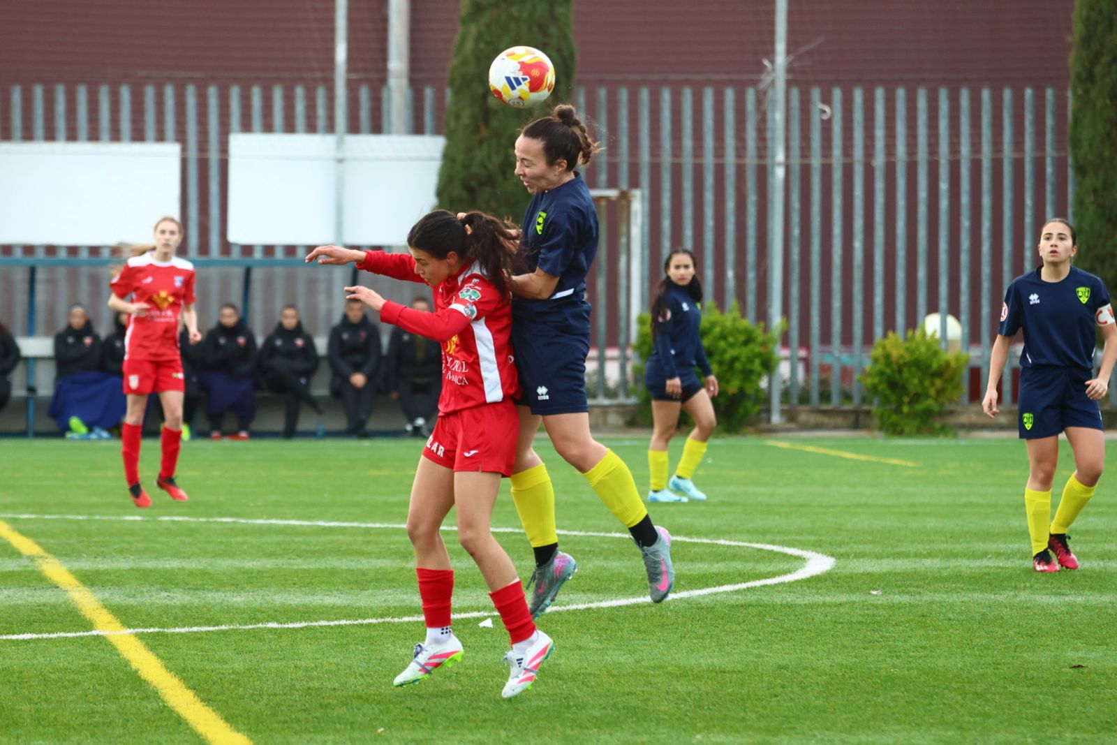 Navega femenino - Capiscol