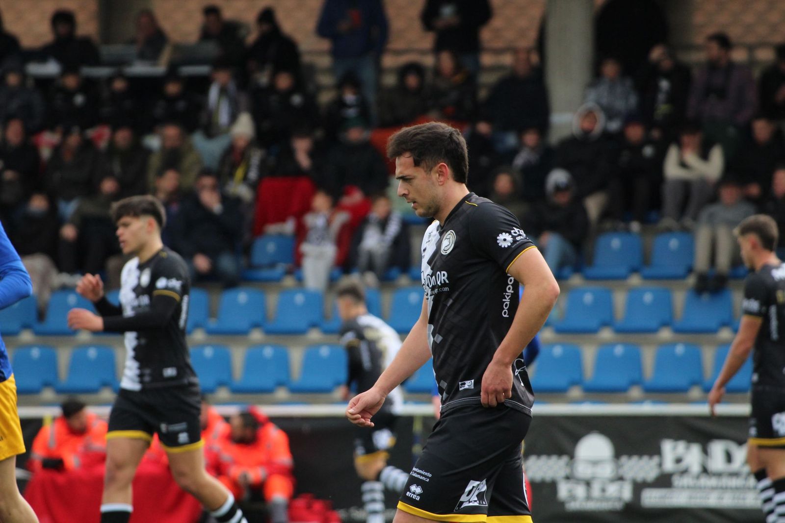 whatsapp-image-2025-03-02-at-16-28-06-2