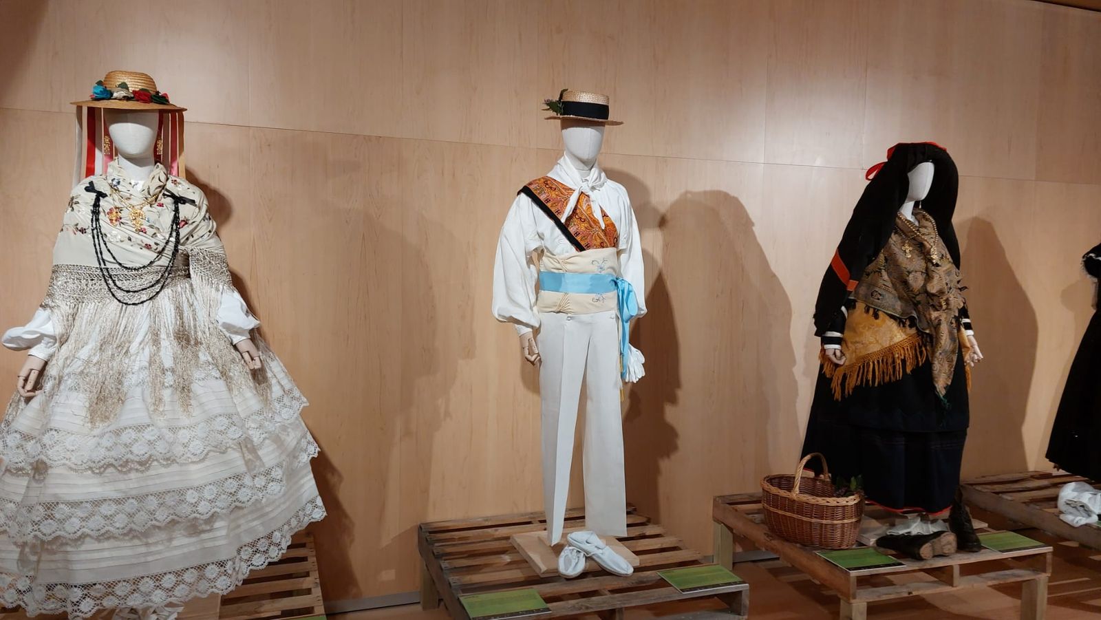 iv-festival-de-indumentaria-tradicional-33