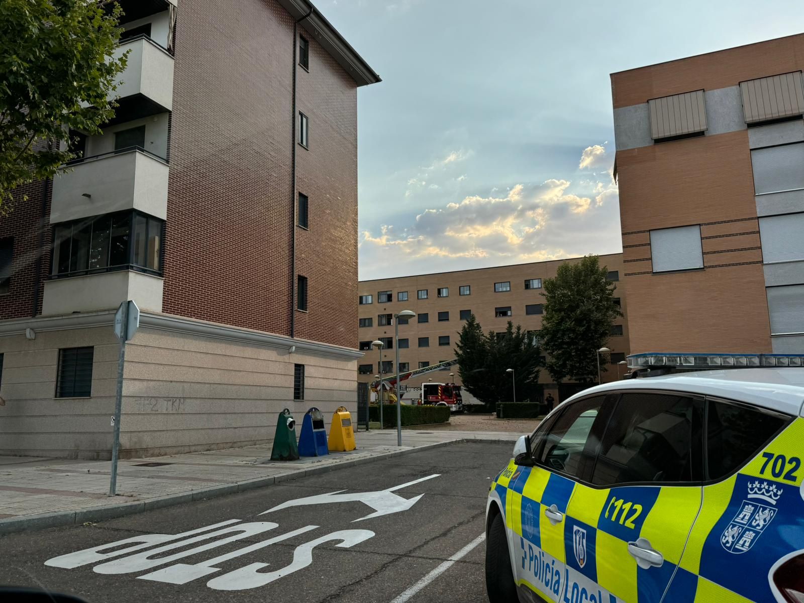 bomberos-policia-local-y-nacional-intervienen-en-el-zurguen-11