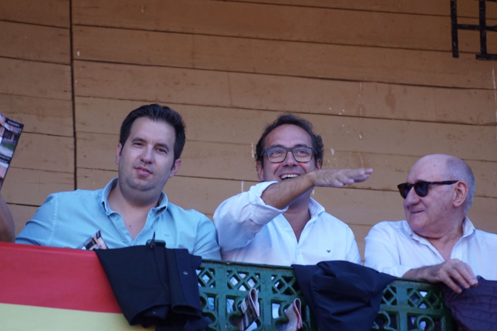 Así se ha vivido la primera corrida de la feria 2025 en La Glorieta: imágenes del ambiente en los tendidos y en el patio de cuadrillas