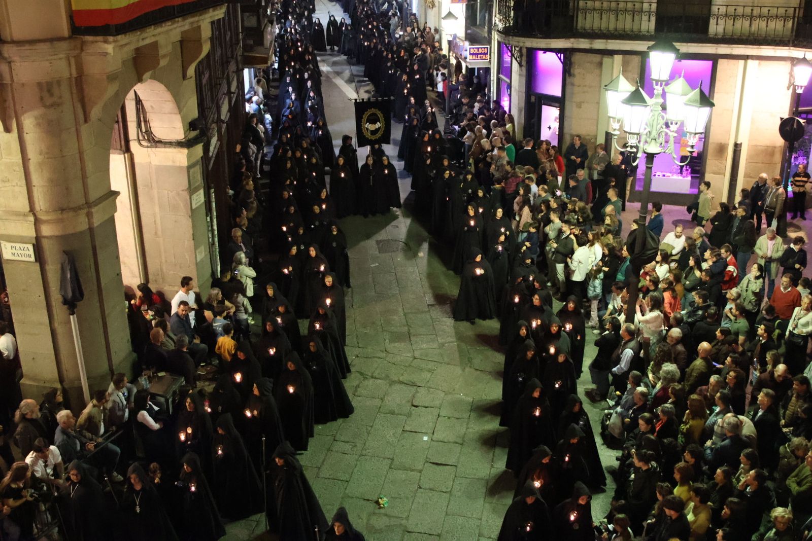 GALERÍA | Revive en imágenes la procesión de la Soledad