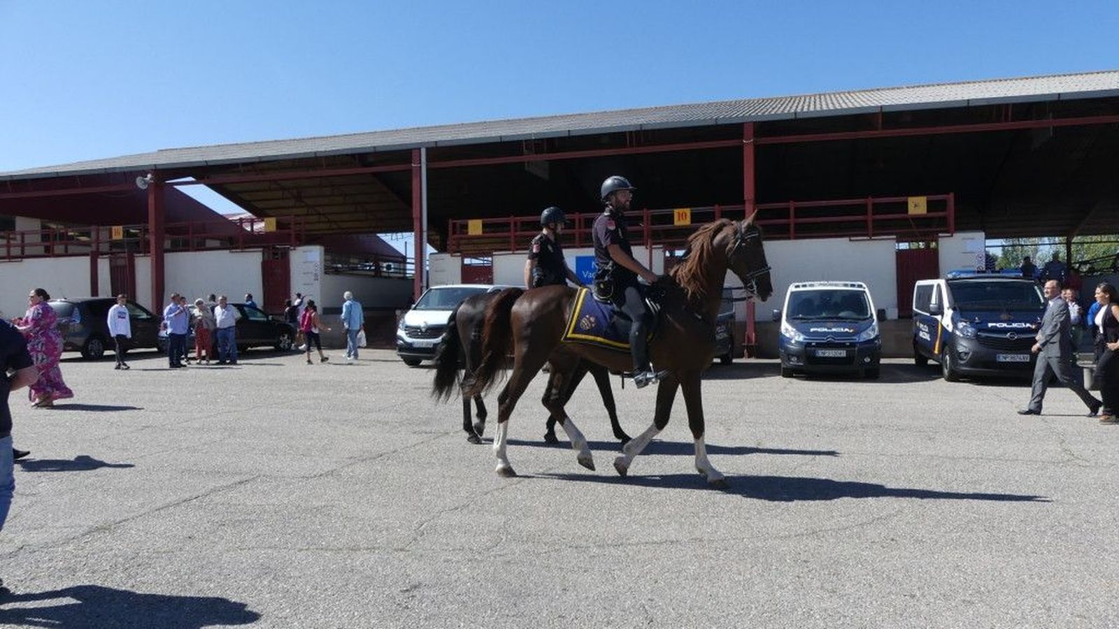 Patrulla a caballo en Salamaq 2019