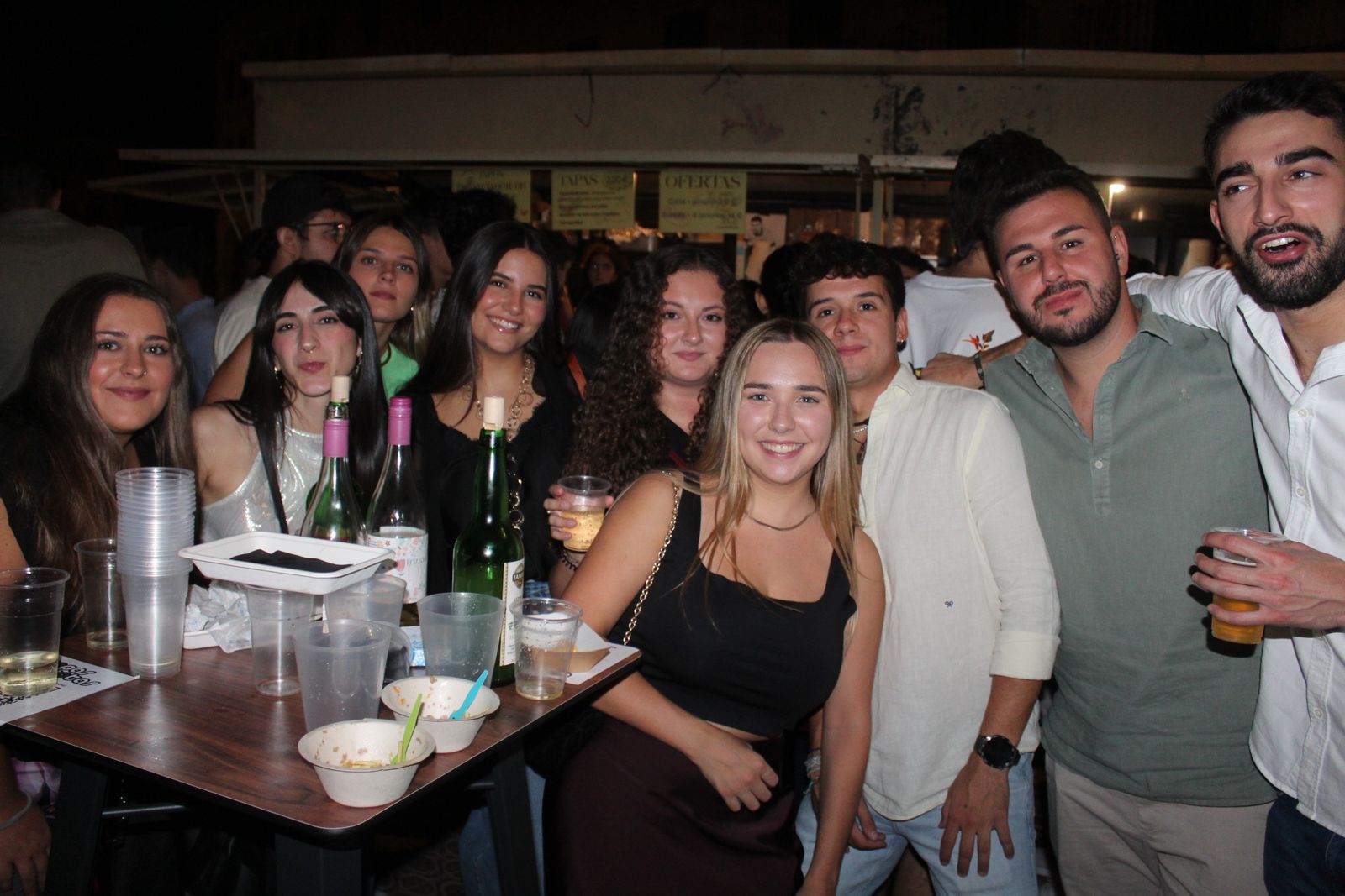 La Feria de Día se llena en la tarde-noche de este viernes, punto de partida del fin de semana