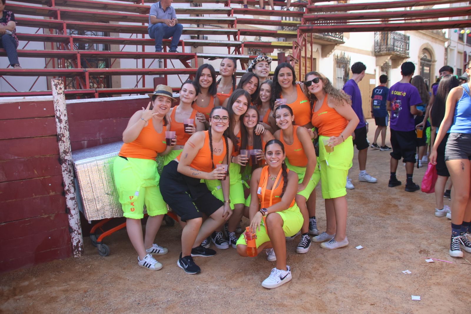 Lumbrales, encuentro de peñas, chupinazo