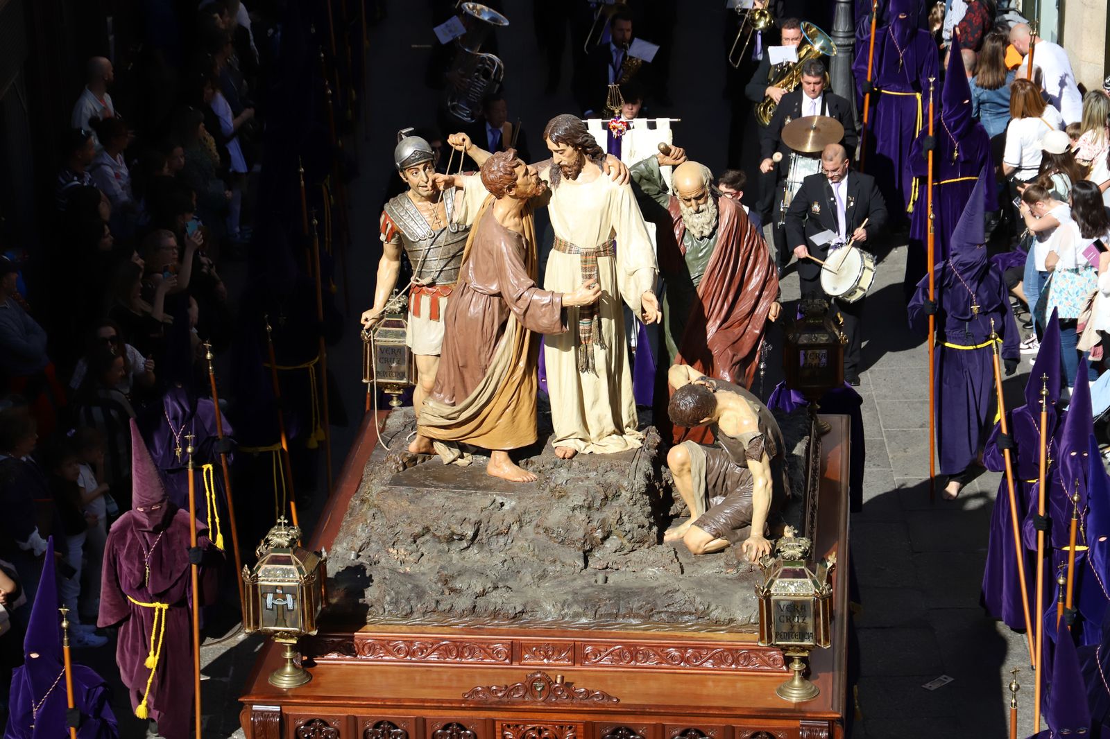 cofradia-de-la-santa-vera-cruz-disciplina-y-penitencia-25