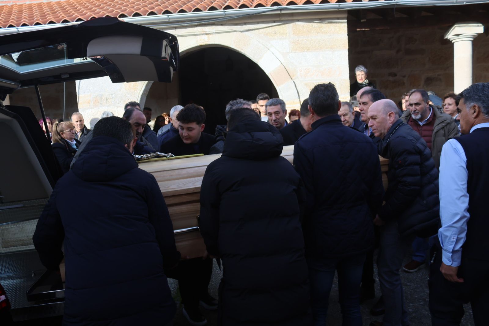 Funeral del empresario Silvestre Sánchez Sierra en Aldearrodrigo