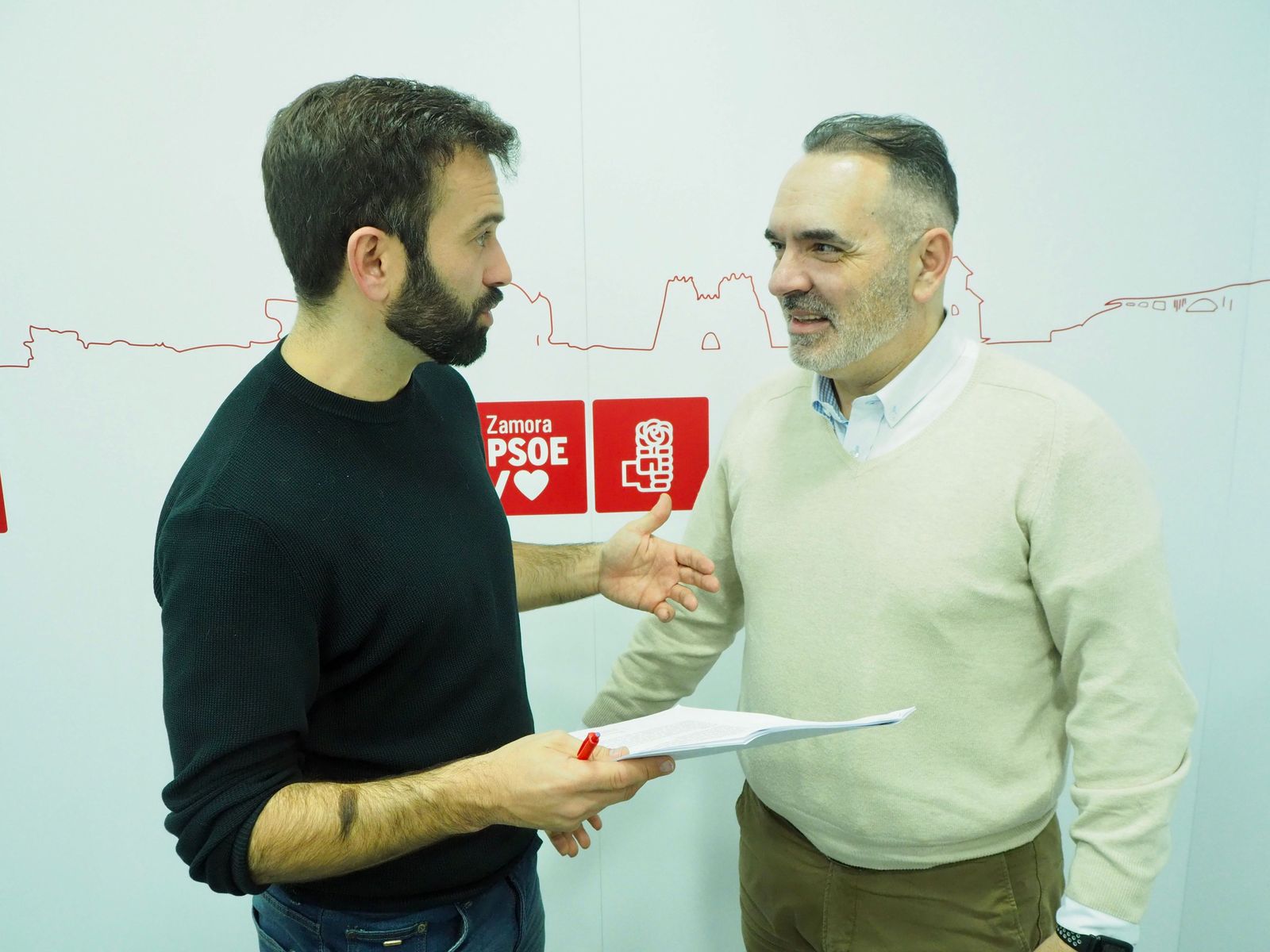 David Gago y el vicesecretario general de Agenda Urbana Jesús García de León