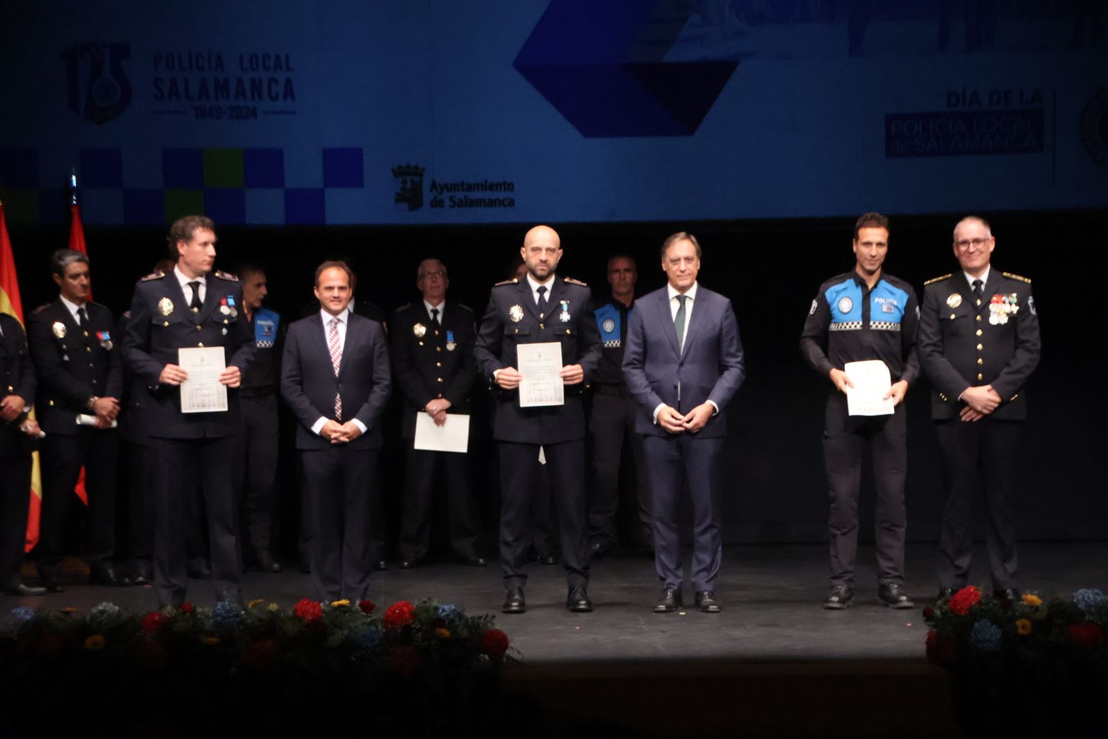Día de la Policía Local en el Teatro Liceo