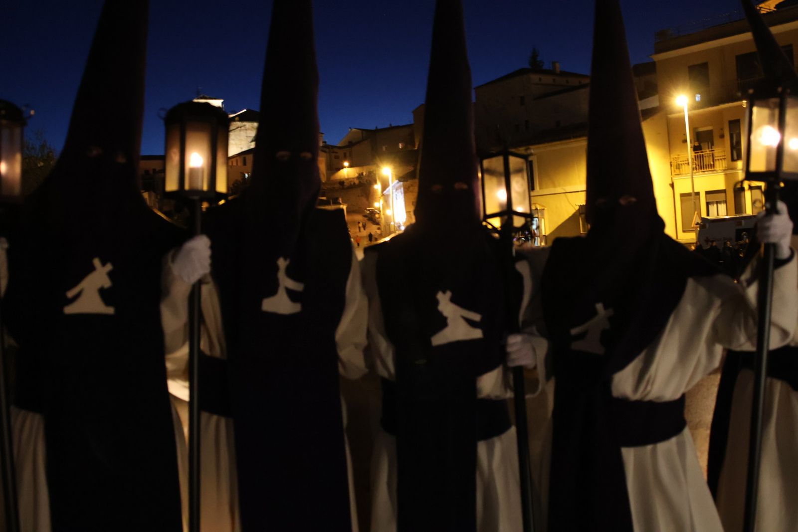 GALERÍA | Revive en imágenes la procesión de Jesús del Vía Crucis