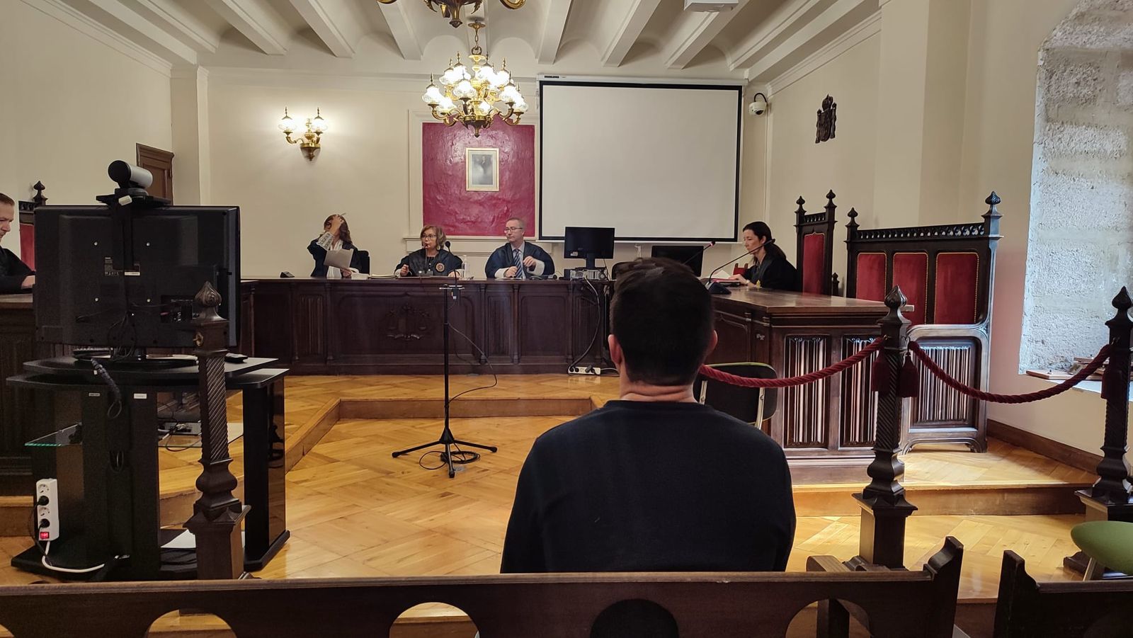 Juicio contra el acusado de un delito contra la salud pública este jueves