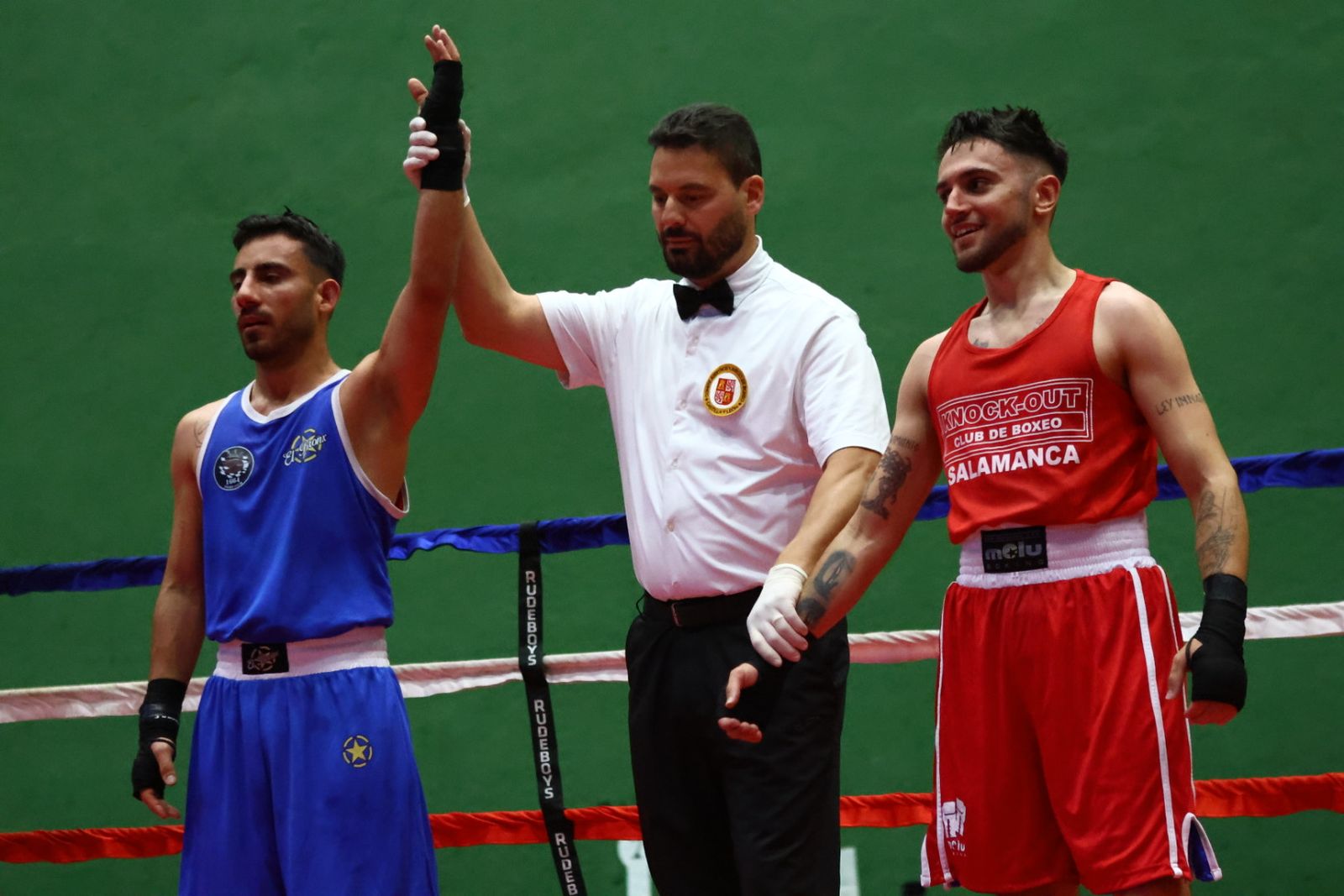 Velada de Boxeo en el Pabellón de San José
