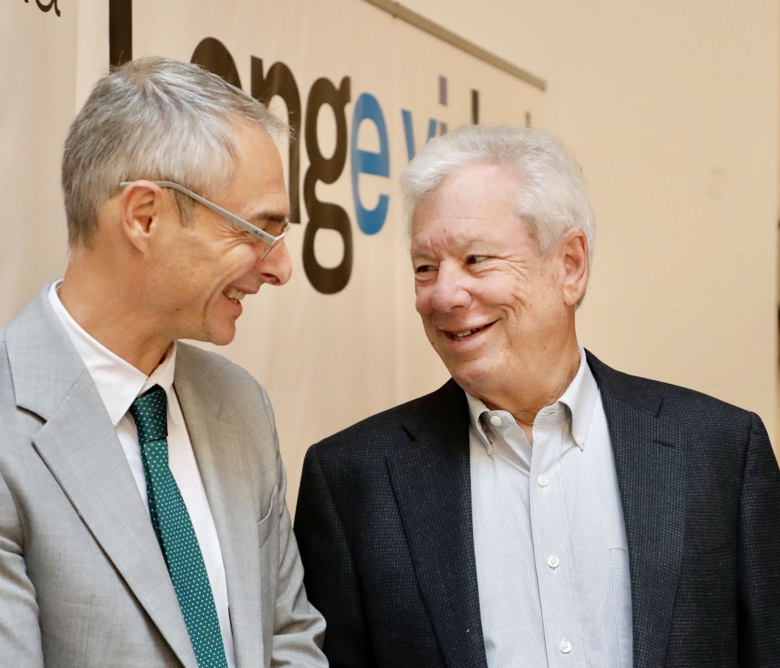 El Nobel de Economía Richard Thaler  y el rector de la USAL, Pablo Rivero | Foto: Susana Martín (Agencia ICAL)