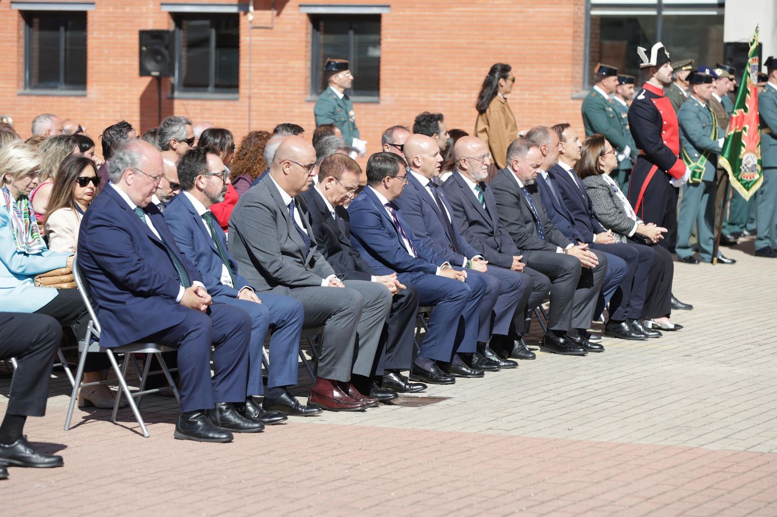 Salamanca rinde honores a la Guardia Civil en la Celebración de su Patrona
